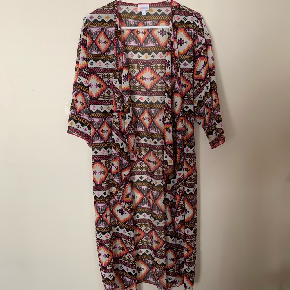 Beautiful Aztec Medium Lularoe Shirley